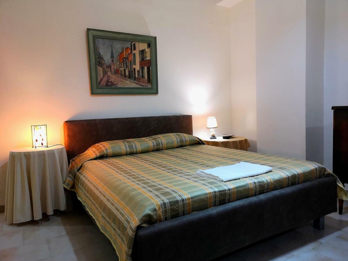 Leonidas Private Apartment in Sparta Exterior foto